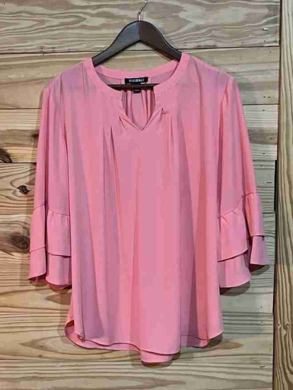Roz & Ali Pink Pleated Front Flounce Sleeve Top